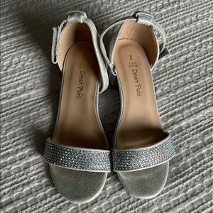 Dream Pairs Silver Sparkle Sandals